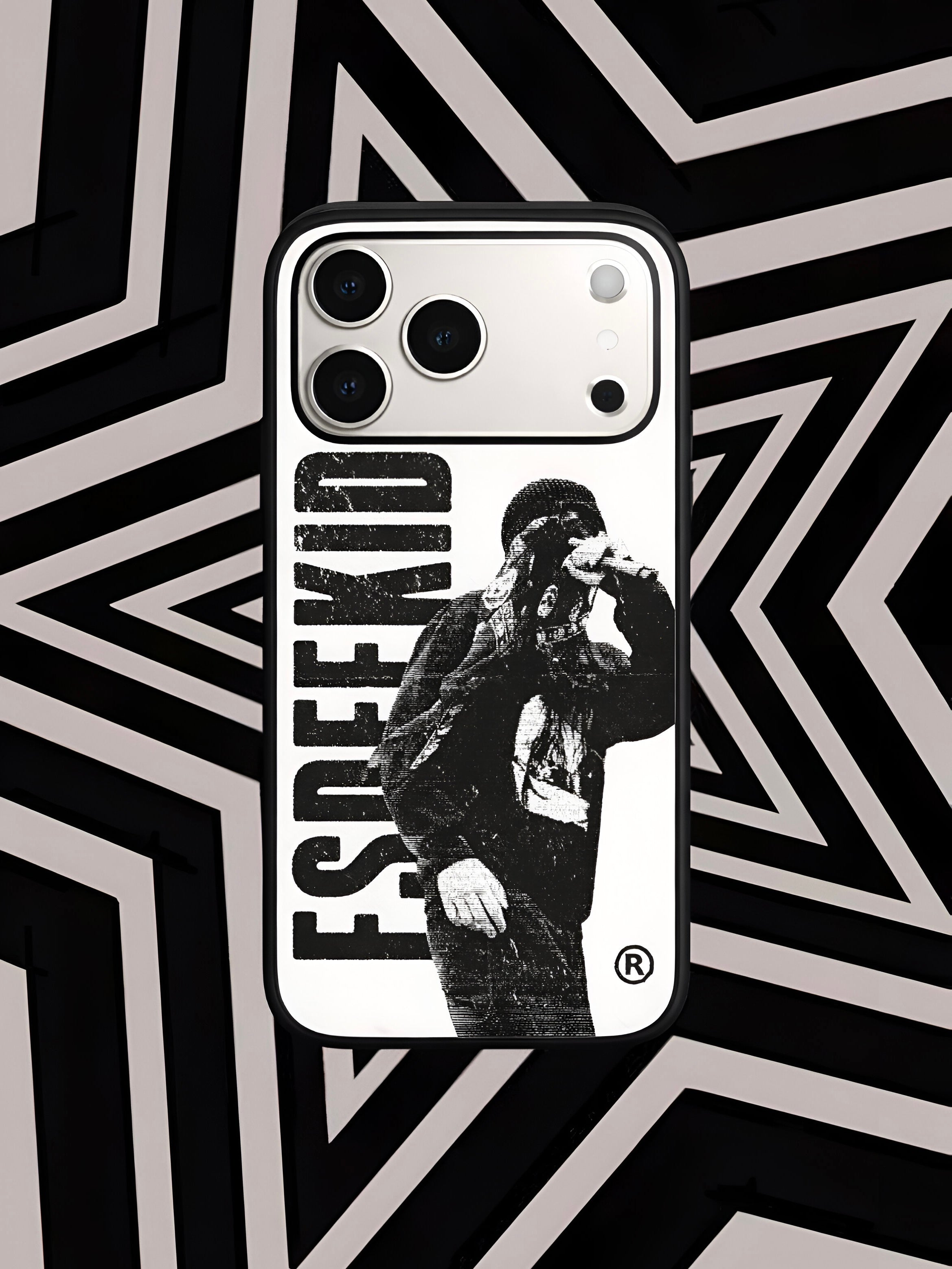 Esdeekid: 4 Rows - Case