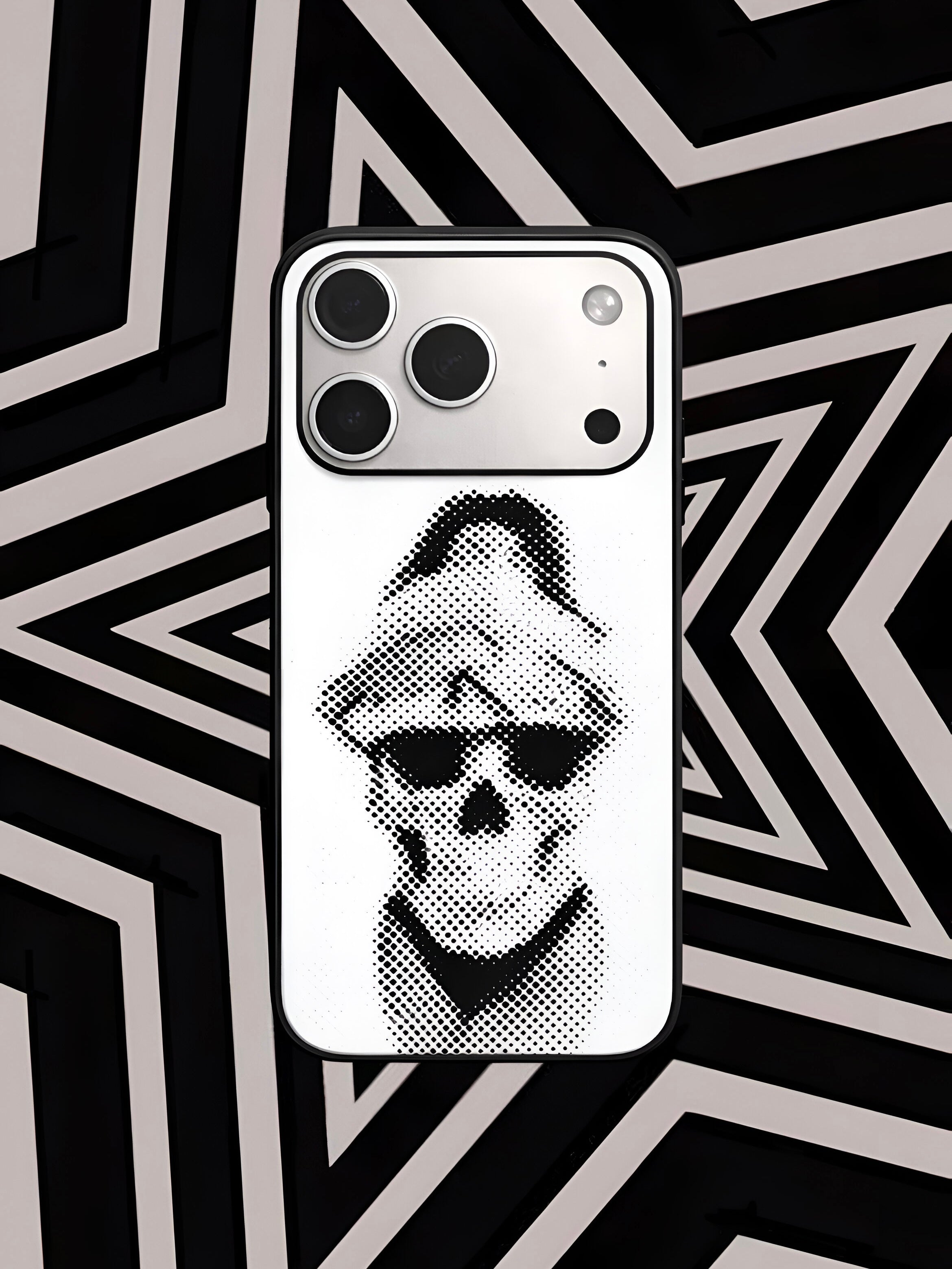 Skull girl- Case